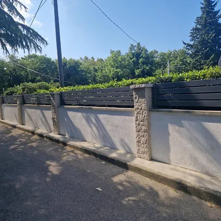 Gemuetliches Kleines Schoenes Haus Fuer Max, 4 Personen