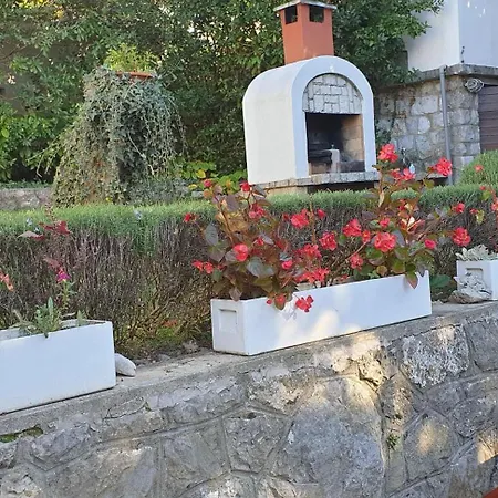 Gemuetliches Kleines Schoenes Haus Fuer Max 4 Personen Ferienhaus *