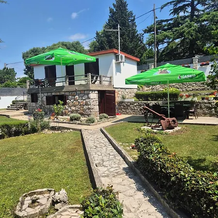 Gemuetliches Kleines Schoenes Haus Fuer Max, 4 Personen 펜션